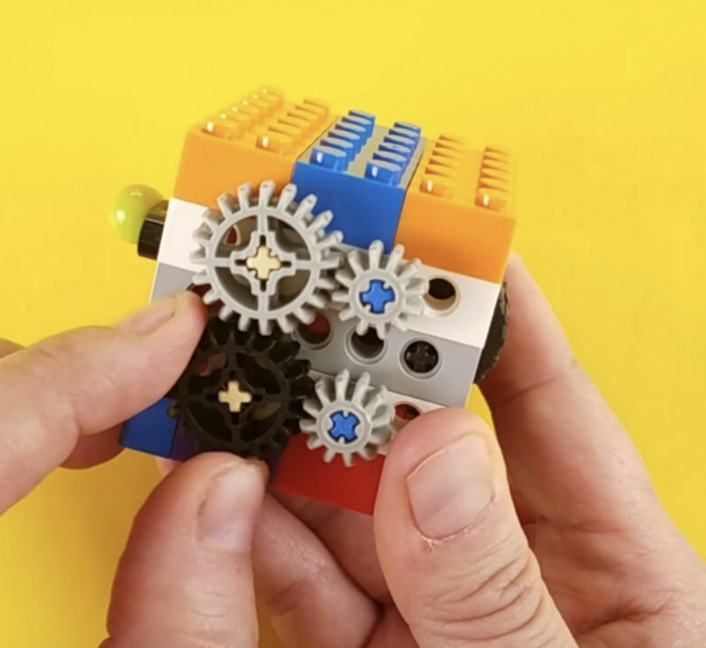 Model zabawki antystresowej z Lego